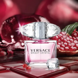 Alternative view of VERSACE Estuche Bright Crystal Edt 90ml + 5ml + Body lotion + Shower gel Mujer